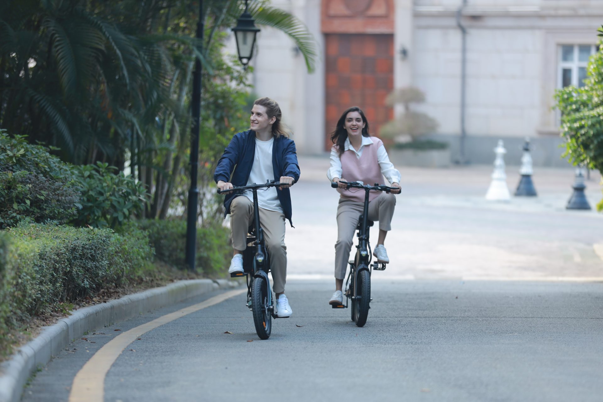 Strażnicy Miejscy w Leeds: 5 Sposobów na Parkowanie E-Bike’a, Dzięki Którym Unikniesz Mandatu w Wysokości £70 4 Mapy parkingów rowerowych w Leeds