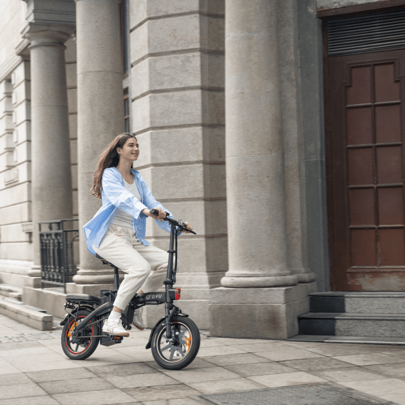 Lekki składany rower elektryczny DYU A5 14 cali – kompaktowy e-bike z zasięgiem do 60 km na wspomaganiu 23 Lekki składany rower elektryczny DYU A5 14 cali – kompaktowy e-bike z zasięgiem do 60 km na wspomaganiu 11