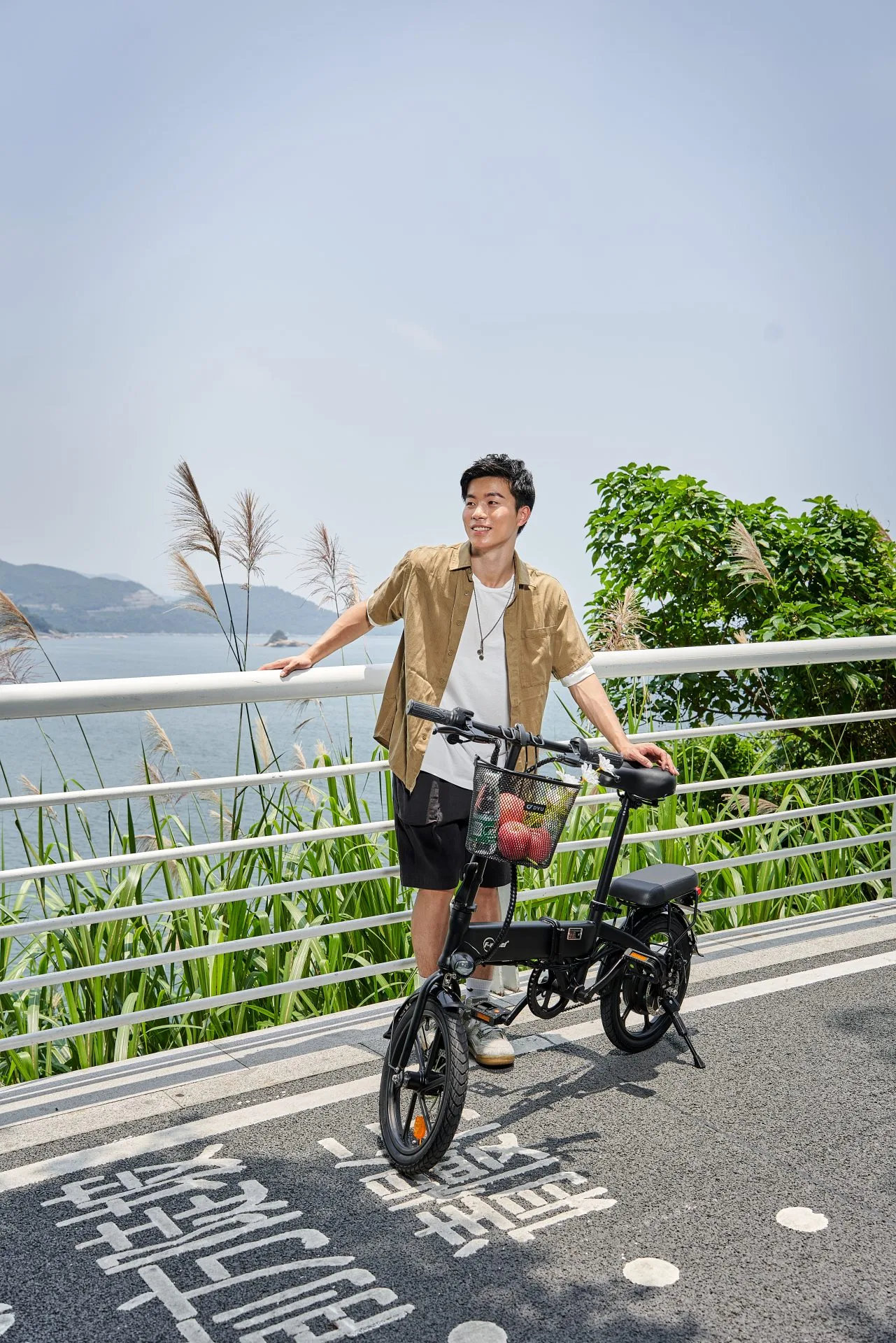 Składane rowery elektryczne: Tajemnicze gadżety, które zamieniają Twój dojazd w przyjemną jazdę! 2 Składane rowery elektryczne: Tajemnicze gadżety, które zamieniają Twój dojazd w przyjemną jazdę! 2