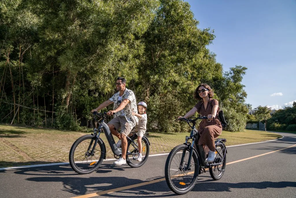 Poruszanie się po świecie rowerów elektrycznych: Wskazówki dojazdowe i terenowe 1 Poruszanie się po świecie rowerów elektrycznych: Wskazówki dojazdowe i terenowe 1