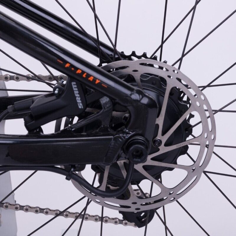 Mondraker F-Play 24 2025 – e-MTB dziecięcy z napędem Mahle 8 Mondraker F-Play 24 2025 – e-MTB dziecięcy z napędem Mahle 2