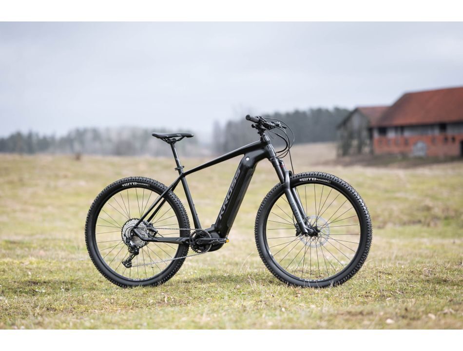 Kross Level Boost 3.0 630 – E-MTB z napędem Shimano EP800 i baterią 630 Wh 2 Kross Level Boost 3.0 630 – E-MTB z napędem Shimano EP800 i baterią 630 Wh - obrazek 2